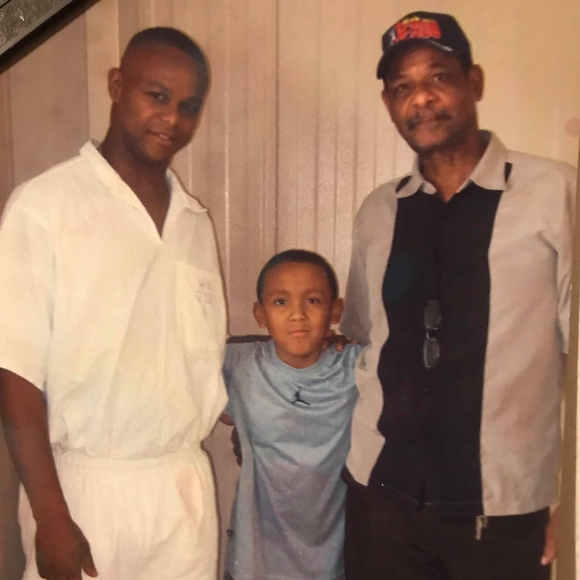 Meet your Posher, Adrian - Picture 1 of 1